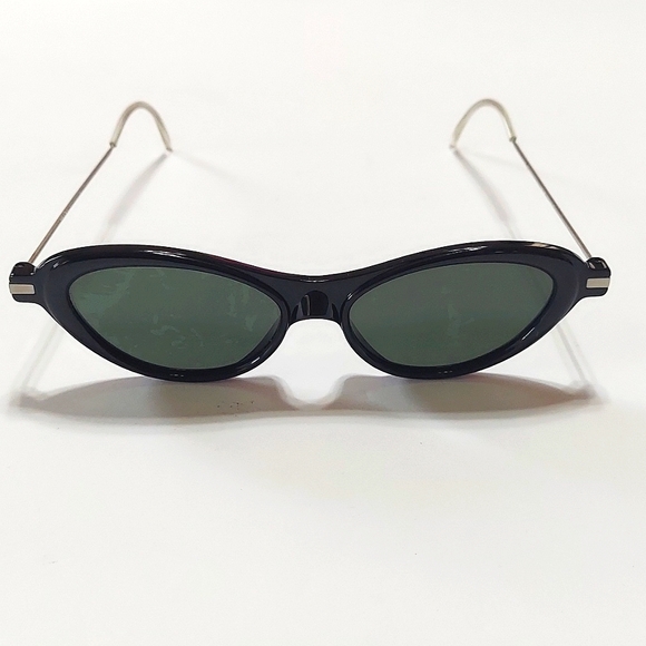 NWOT Prada Jet Black Ladies Cat Eye Frame Slim Arm Sunglasses - Picture 1 of 10